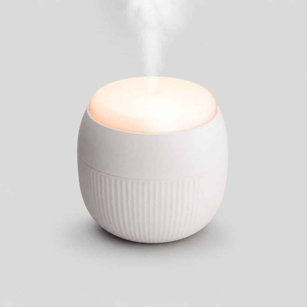 Humidificateur d'air compact et rond avec veilleuse intégrée