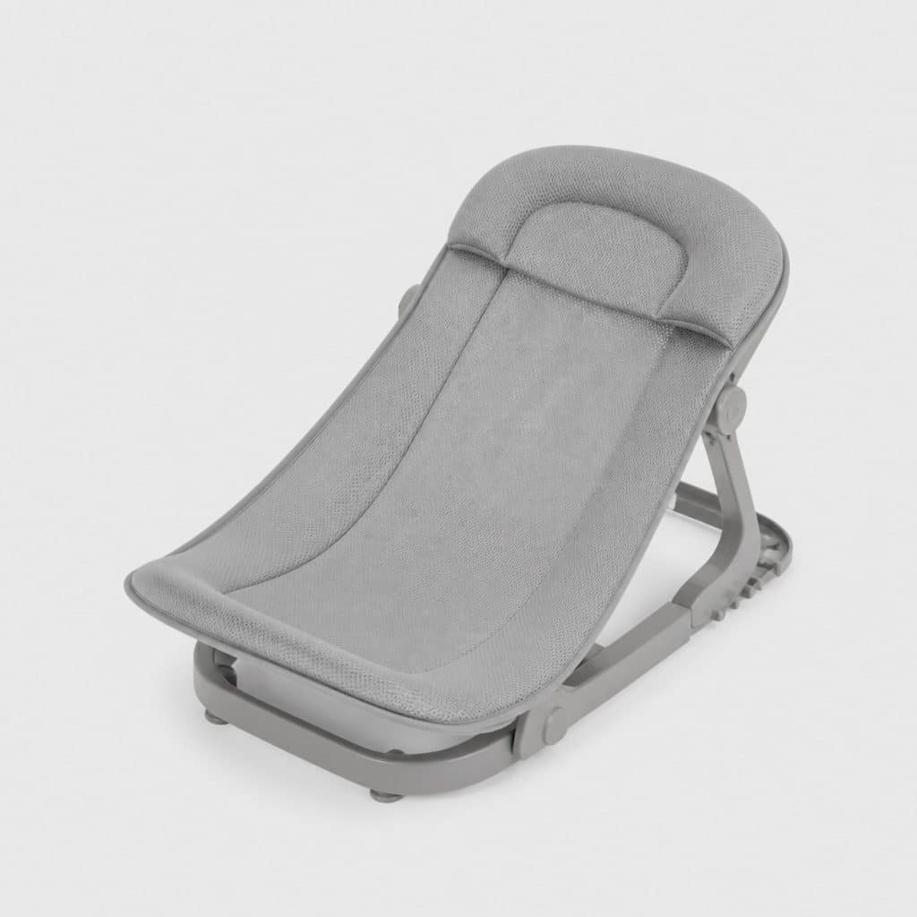 Transat de bain compact gris avec housse déhoussable